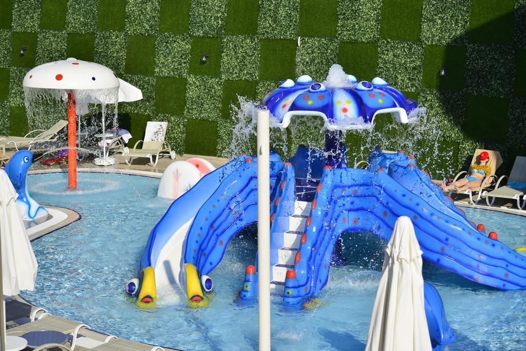 Azura Deluxe Resort & Spa Avsallar Bagian luar foto