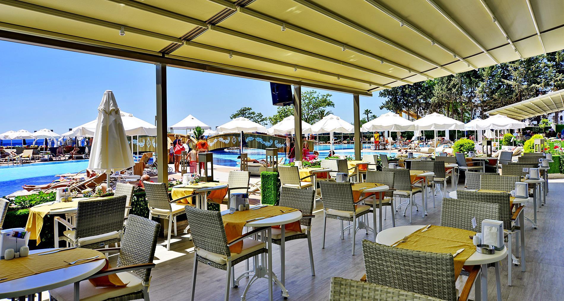 Azura Deluxe Resort & Spa Avsallar Bagian luar foto